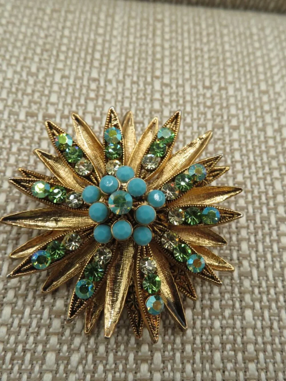 Vintage Starburst Faux Turquoise & Green Rhinestone AB Gold Tone Brooch